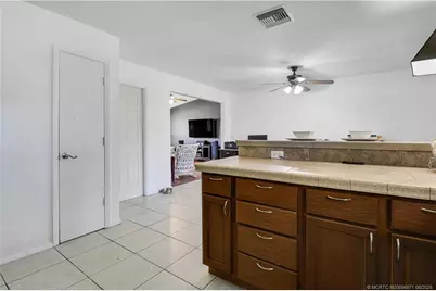 5765 SE Rosemont Avenue, Stuart, FL 34997 - Photo 9