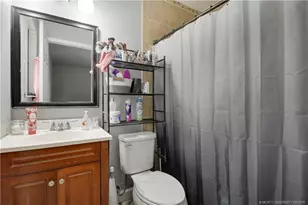 5765 SE Rosemont Ave, Stuart, FL 34997 - Photo 17