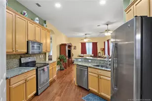 704 SW Myakka River Trace SW, Port Saint Lucie, FL 34986 - Photo 11