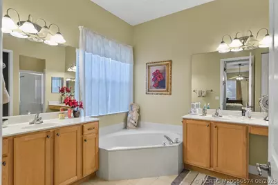 704 SW Myakka River Trace SW, Port Saint Lucie, FL 34986 - Photo 19