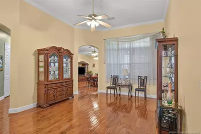 704 SW Myakka River Trace SW, Port Saint Lucie, FL 34986 - Photo 9