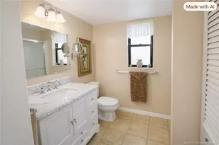 421 SW South River Dr, Stuart, FL 34997 - Photo 9