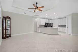 286 SW Vista Lake Dr, Port Saint Lucie, FL 34953 - Photo 17