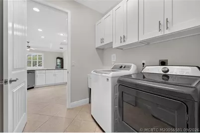 286 SW Vista Lake Drive, Port Saint Lucie, FL 34953 - Photo 33