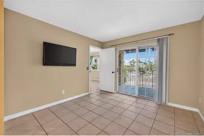 1627 SE Green Acres Circle #Z203, Port Saint Lucie, FL 34952 - Photo 11