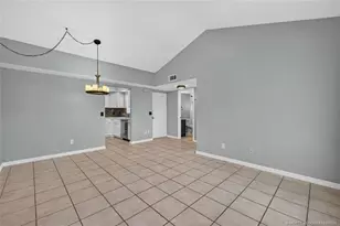 1627 SE Green Acres Cir, Port Saint Lucie, FL 34952 - Photo 5