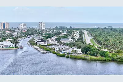 2416 Harbour Cove Drive, Hutchinson Island, FL 34949 - Photo 9