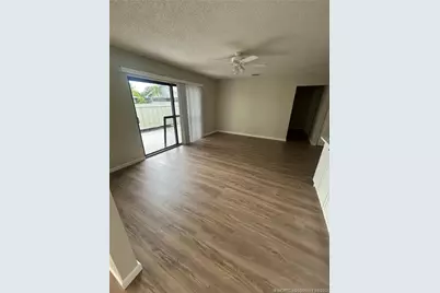 4015 NW Cinnamon Tree Circle, Jensen Beach, FL 34957 - Photo 5