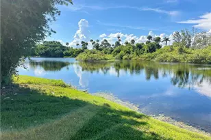 911 SW South River Dr, Stuart, FL 34997 - Photo 9