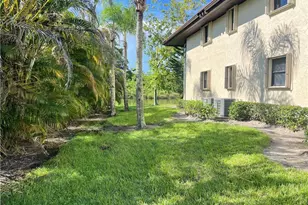 911 SW South River Dr, Stuart, FL 34997 - Photo 15