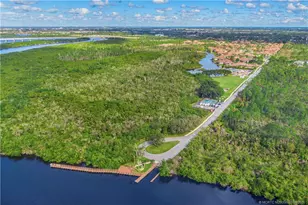 911 SW South River Dr, Stuart, FL 34997 - Photo 23