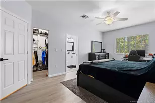 5012 SE Mariner Garden Cir, Stuart, FL 34997 - Photo 11