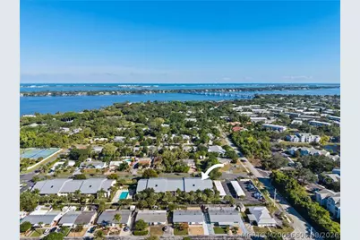 250 SE Four Winds Drive #105, Stuart, FL 34996 - Photo 25