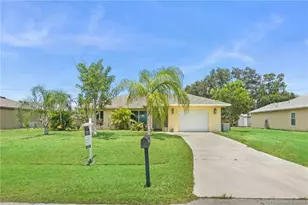 537 NW Billiar Ave, Port Saint Lucie, FL 34983 - Photo 1
