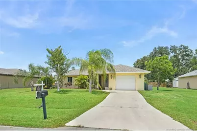 537 NW Billiar Avenue, Port Saint Lucie, FL 34983 - Photo 3