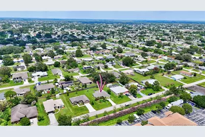 537 NW Billiar Avenue, Port Saint Lucie, FL 34983 - Photo 25