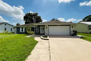 1634 SW Gemini Ln, Port Saint Lucie, FL 34984 - Photo 1