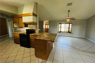1634 SW Gemini Ln, Port Saint Lucie, FL 34984 - Photo 9