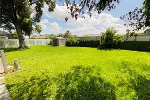 1634 SW Gemini Ln, Port Saint Lucie, FL 34984 - Photo 19