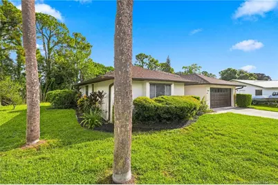 2101 SE Dolphin Road, Port Saint Lucie, FL 34952 - Photo 3