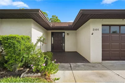 2101 SE Dolphin Road, Port Saint Lucie, FL 34952 - Photo 5