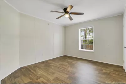 264 NE Oak Street, Stuart, FL 34994 - Photo 17