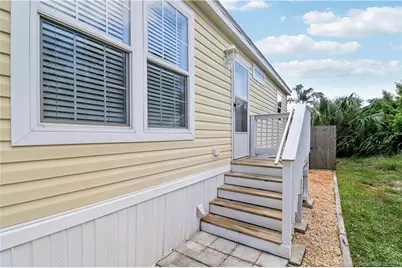 264 NE Oak Street, Stuart, FL 34994 - Photo 33