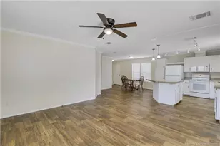 264 NE Oak St, Stuart, FL 34994 - Photo 3