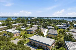 2950 SE Ocean Blvd SE, Stuart, FL 34996 - Photo 1