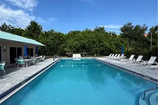 2950 SE Ocean Blvd SE, Stuart, FL 34996 - Photo 23