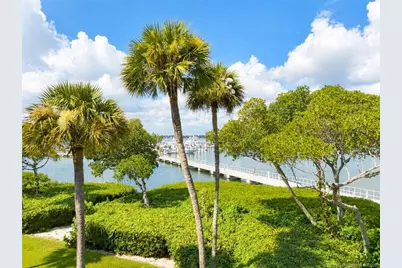 390 NE Edgewater Drive #302, Stuart, FL 34996 - Photo 1