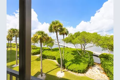 390 NE Edgewater Drive #302, Stuart, FL 34996 - Photo 23