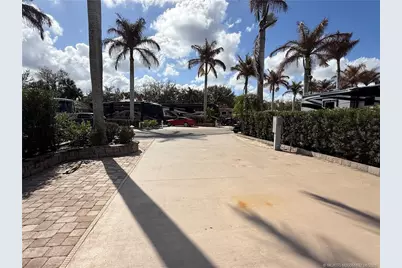 267 NW Hazard Way, Port Saint Lucie, FL 34986 - Photo 19