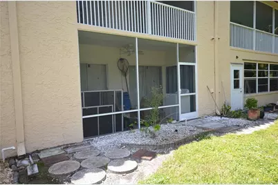 2600 S Kanner Highway #Y2, Stuart, FL 34994 - Photo 9