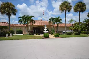 2600 S Kanner Hwy, Stuart, FL 34994 - Photo 1