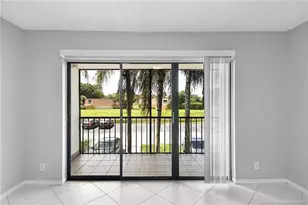 1008 Green Pine Blvd, West Palm Beach, FL 33409 - Photo 9