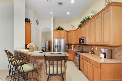 9400 Briarcliff Trace, Port Saint Lucie, FL 34986 - Photo 7