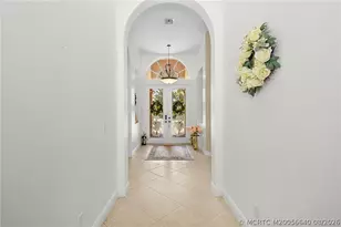 9400 Briarcliff Trace, Port Saint Lucie, FL 34986 - Photo 11