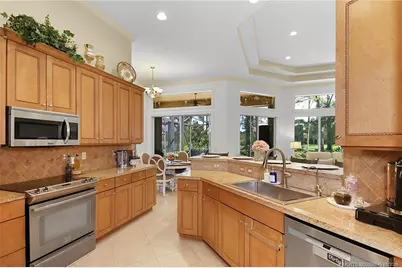 9400 Briarcliff Trace, Port Saint Lucie, FL 34986 - Photo 5
