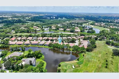 9400 Briarcliff Trace, Port Saint Lucie, FL 34986 - Photo 3