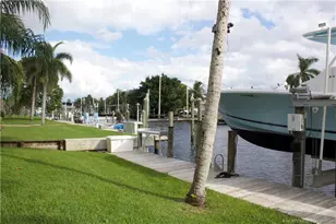 2744 NW Howard Creek Ln, Stuart, FL 34994 - Photo 43