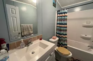 9 N Eric Cir, Greenacres, FL 33463 - Photo 29