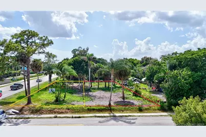 5120 & 5110 SE Jack Avenue, Stuart, FL 34997 - Photo 5
