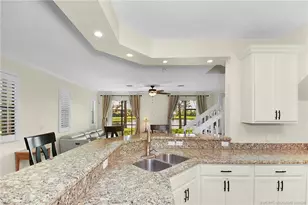 132 SE Crestwood Cir, Stuart, FL 34997 - Photo 15