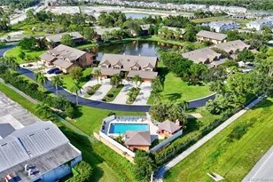 132 SE Crestwood Cir, Stuart, FL 34997 - Photo 43