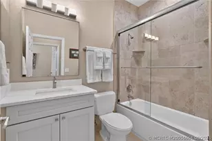 43 SE Sedona Cir, Stuart, FL 34994 - Photo 23