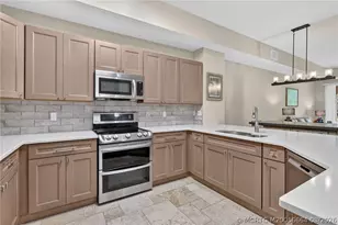 43 SE Sedona Cir, Stuart, FL 34994 - Photo 7
