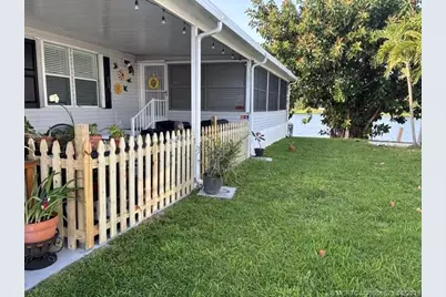 4181 68th Street N #885, West Palm Beach, FL 33404 - Photo 5
