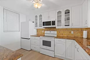 9940 S Ocean Dr, Jensen Beach, FL 34957 - Photo 9