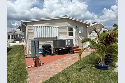 122 Nettles Boulevard, Jensen Beach, FL 34957 - Photo 3